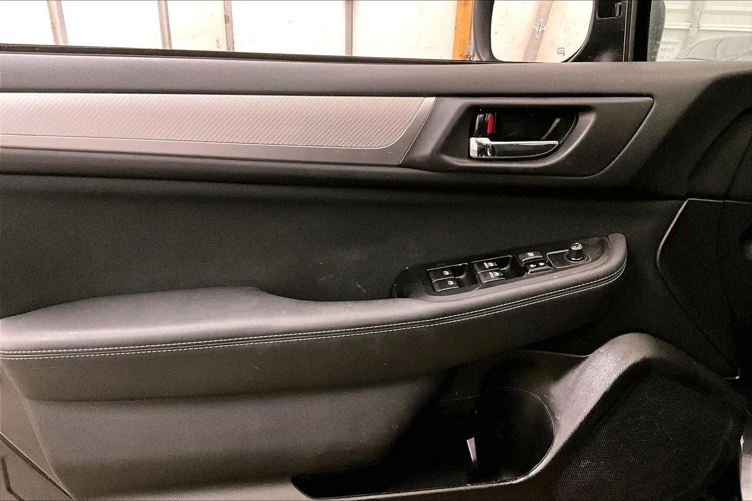 Used 2019 Subaru Outback 2.5i Premium image 22