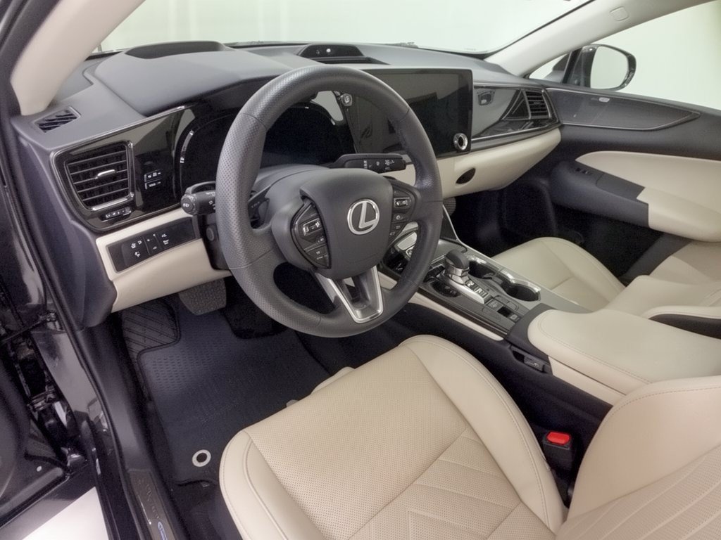 Used 2026 Lexus NX 350 AWD w/ Accessory Package (K3) image 4