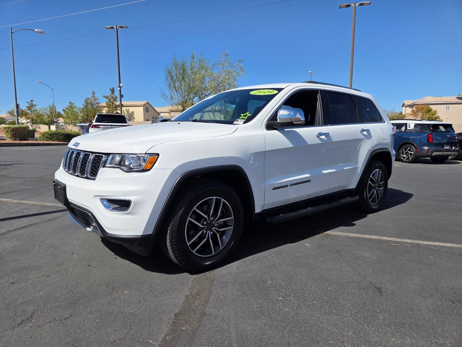 Used 2019 Jeep Grand Cherokee Limited RWD image 2
