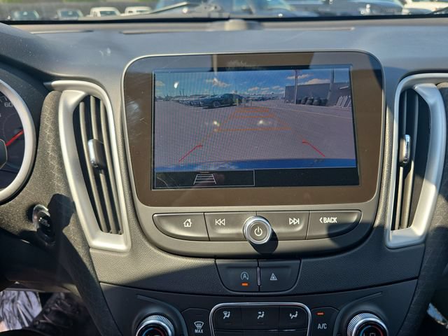 Used 2024 Chevrolet Malibu LT FWD image 17