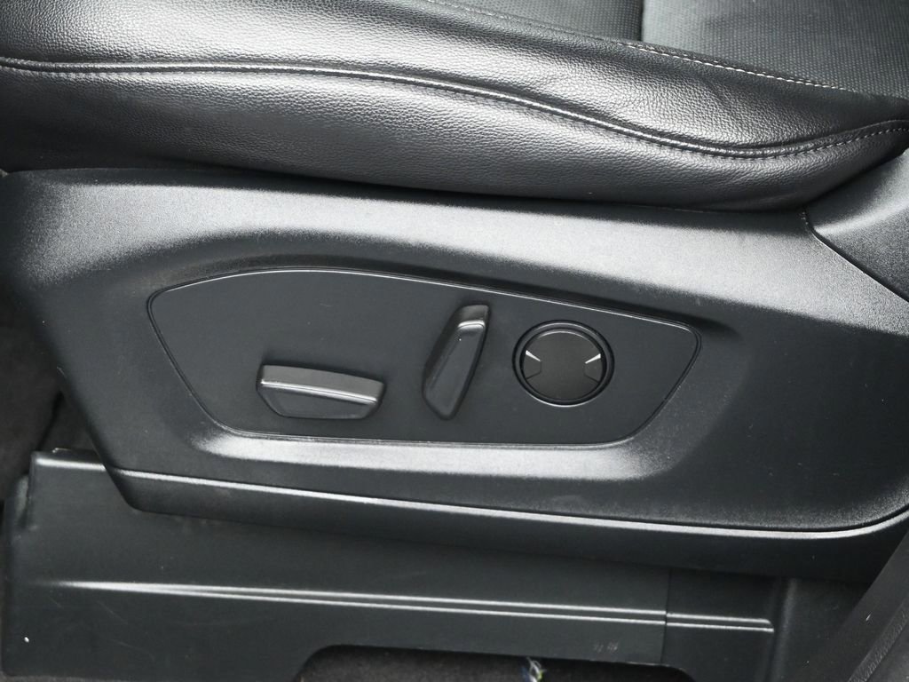 Certified 2023 Ford Explorer Limited image 37
