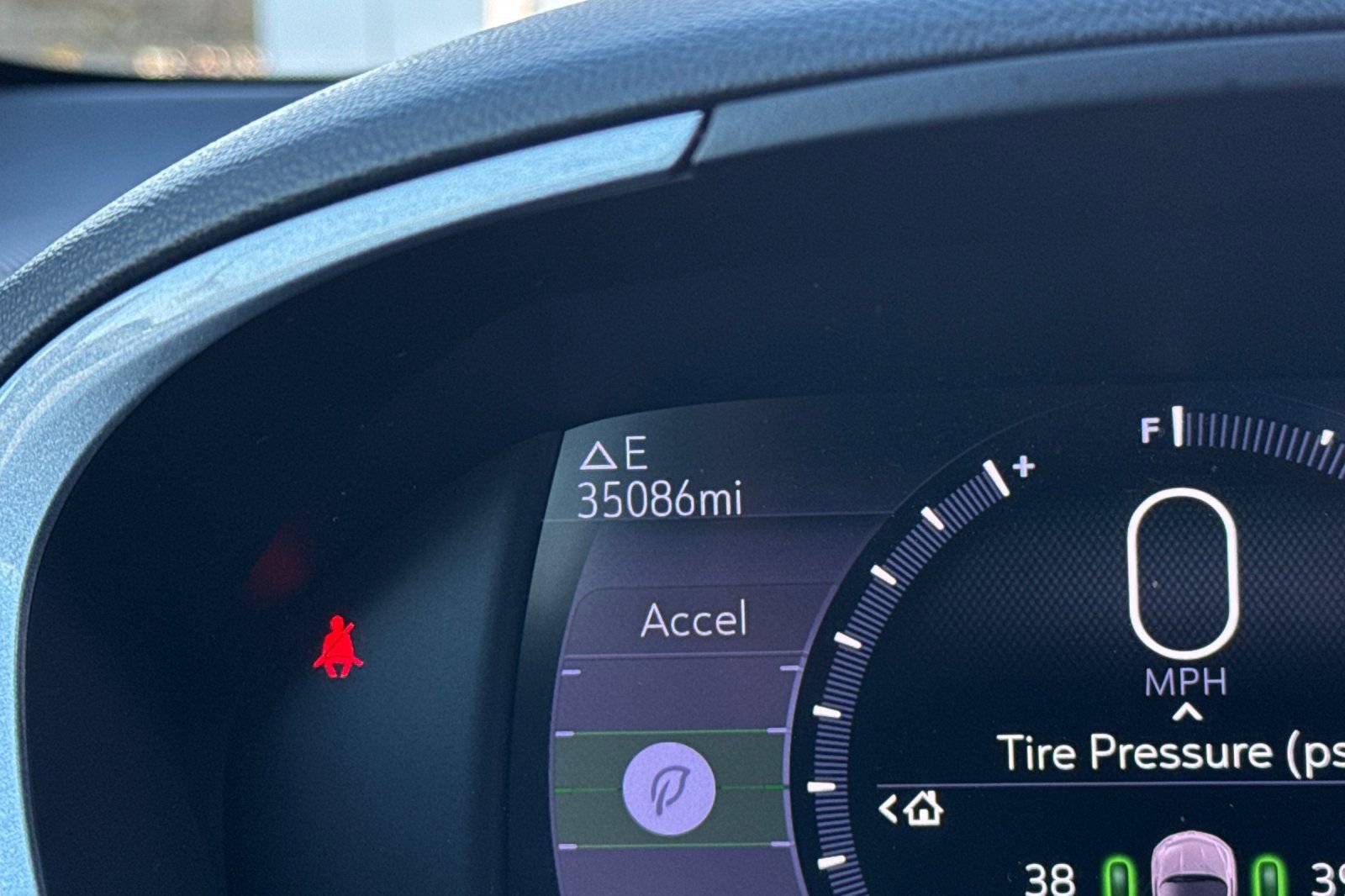 Used 2019 Chevrolet Volt LT w/ Comfort Package image 27