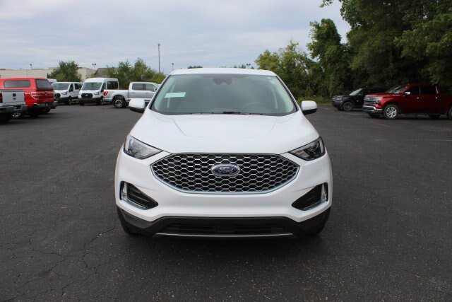 Certified 2024 Ford Edge SEL w/ Convenience Package AWD/4WD image 15