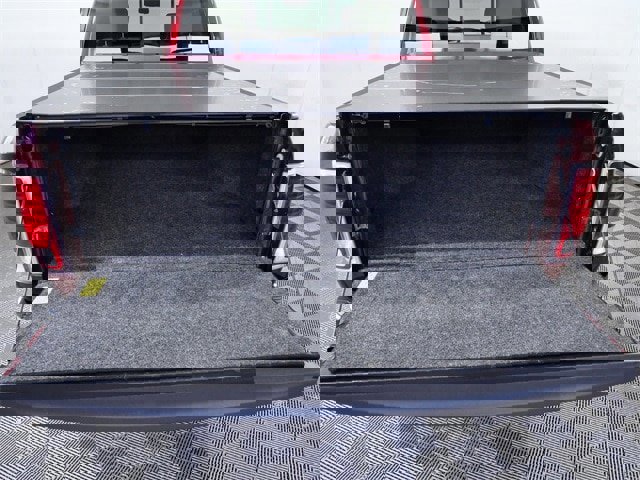 Used 2018 RAM 1500 Laramie w/ Convenience Group image 12