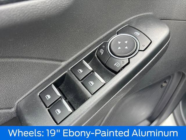 Certified 2023 Ford Escape ST-Line Elite w/ Premium Technology Package AWD/4WD image 13