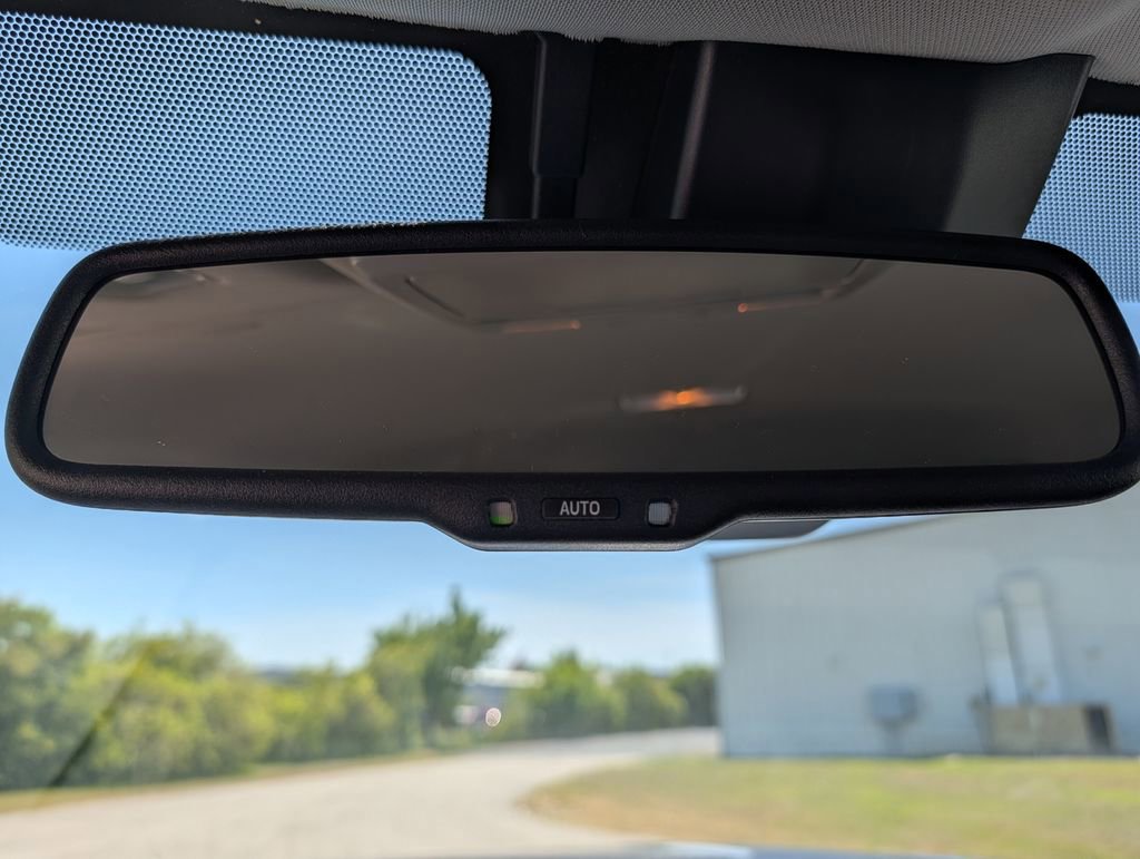 Used 2022 Toyota Tacoma SR5 AWD/4WD image 19