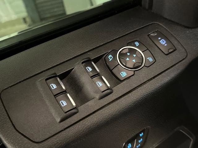 Certified 2020 Ford F450 Platinum w/ FX4 Off-Road Package image 17
