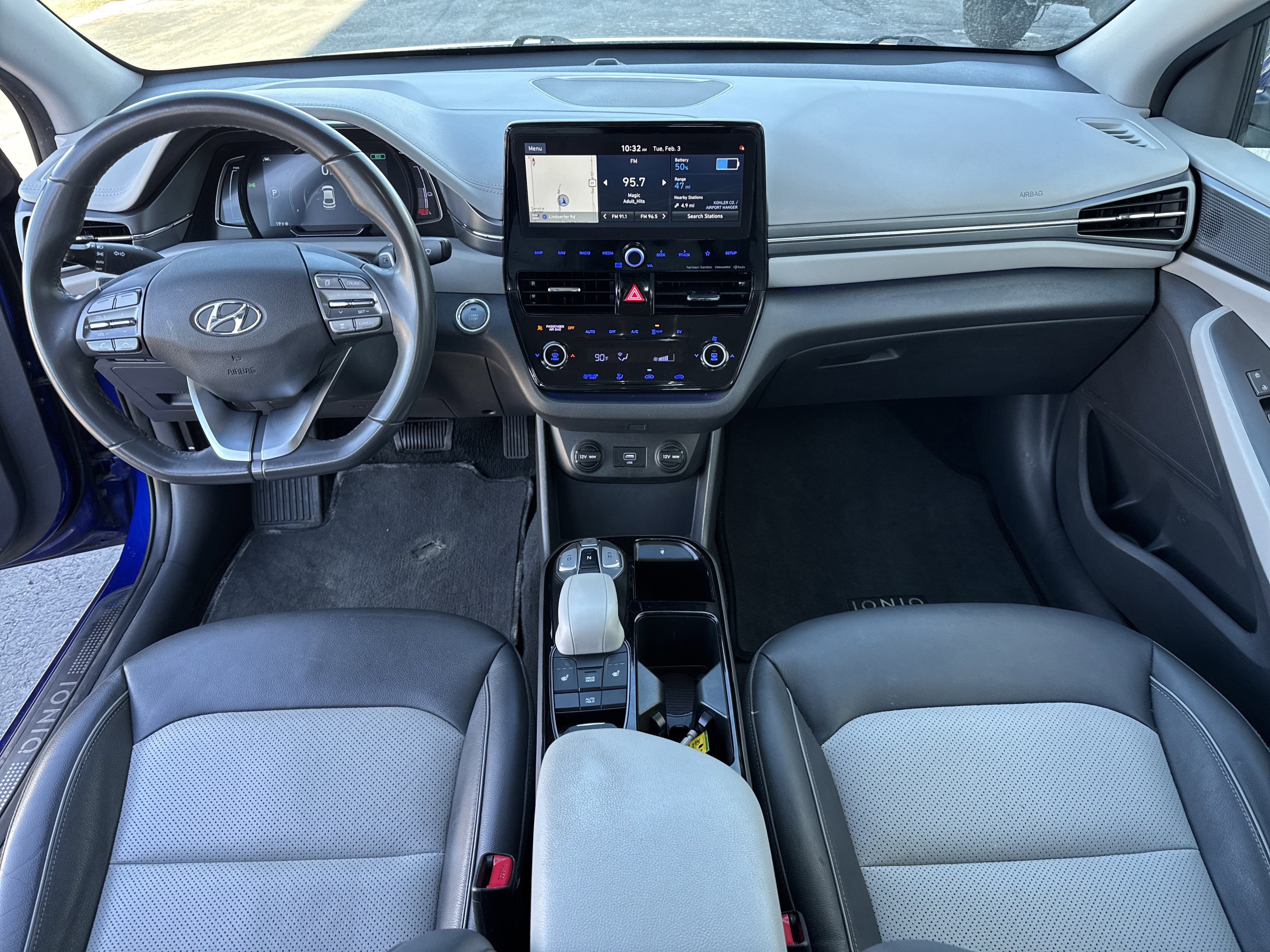 Used 2020 Hyundai Ioniq Limited image 19