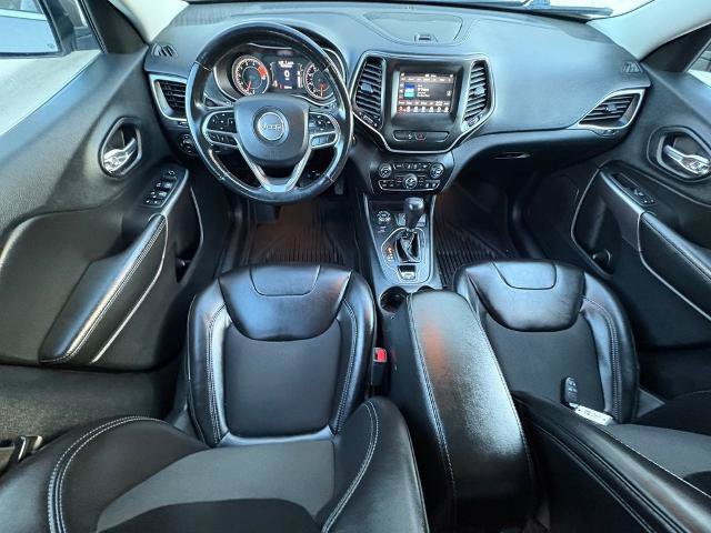 Used 2019 Jeep Cherokee Latitude Plus w/ Comfort/Convenience Group AWD/4WD image 21