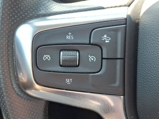 Used 2025 Chevrolet Blazer LT AWD/4WD image 23