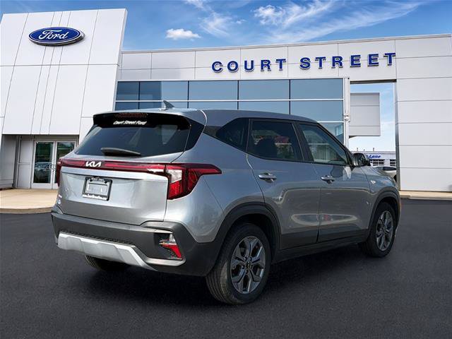 Used 2026 Kia Seltos LX FWD image 6