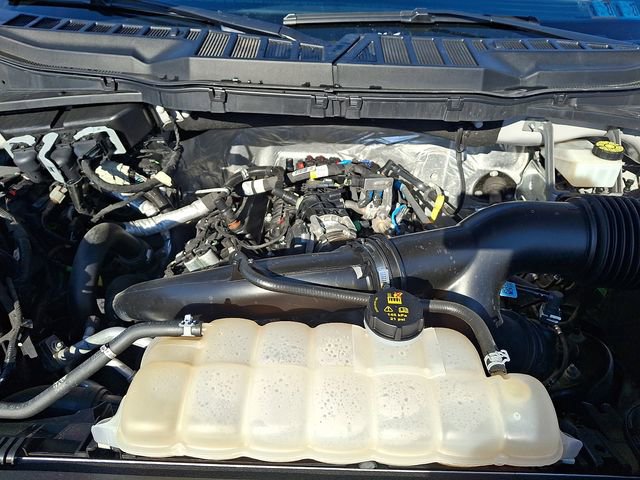 Certified 2022 Ford F150 XLT w/ Equipment Group 302A High image 29