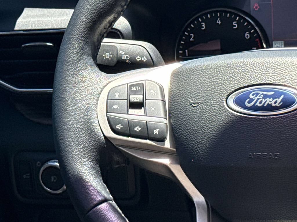 Certified 2022 Ford Explorer Limited w/ Equipment Group 301A RWD image 21