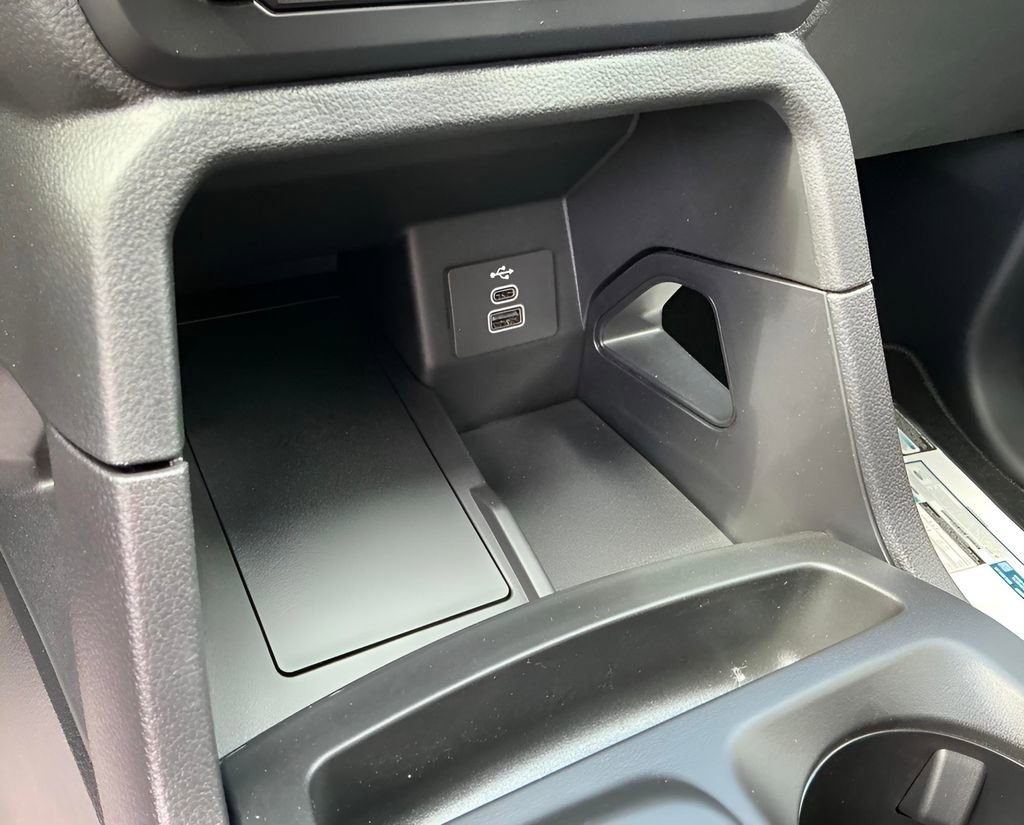 Certified 2025 Ford Ranger XL RWD image 36