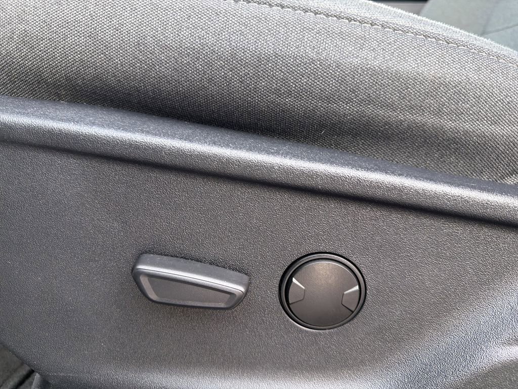 Certified 2024 Ford F150 XLT w/ Mobile Office Package image 12