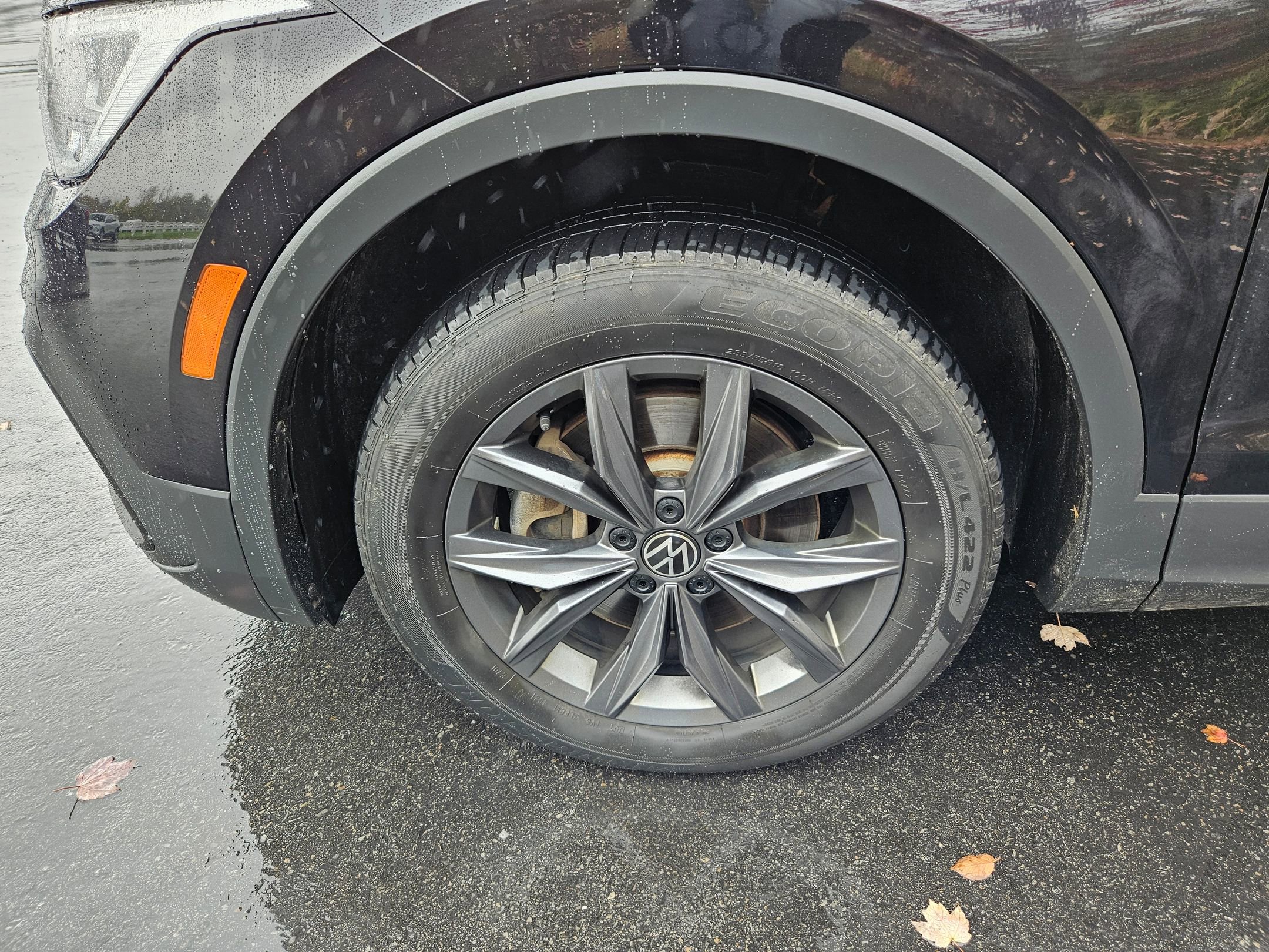 Used 2022 Volkswagen Tiguan SE image 24