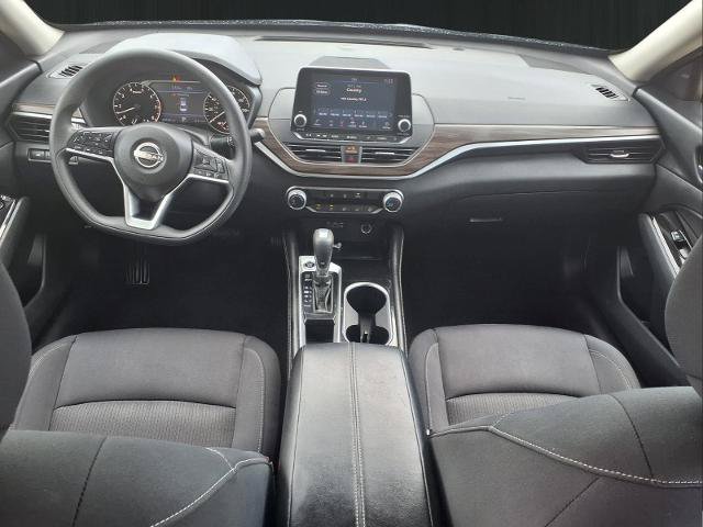 Used 2023 Nissan Altima 2.5 SV FWD image 15