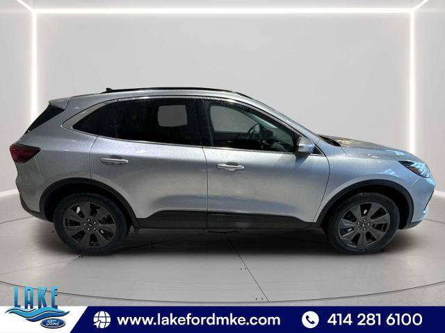 Certified 2024 Ford Escape Platinum AWD/4WD image 8