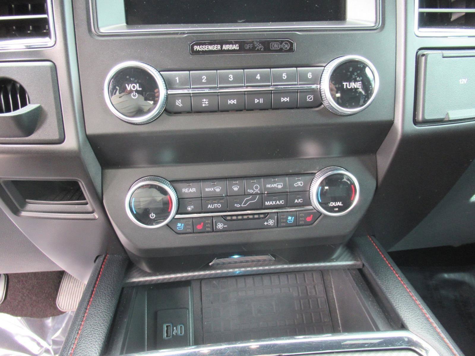 Certified 2021 Ford Expedition Limited RWD image 27