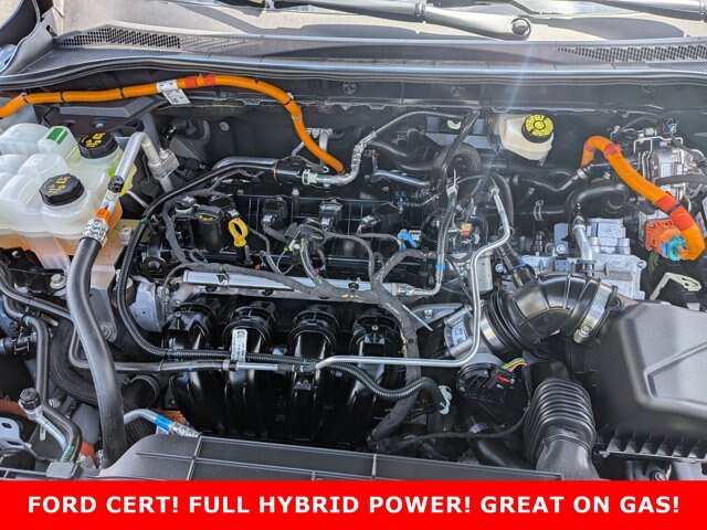 Certified 2024 Ford Escape Platinum AWD/4WD image 30