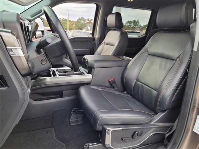 Certified 2023 Ford F350 Lariat w/ Chrome Package image 9
