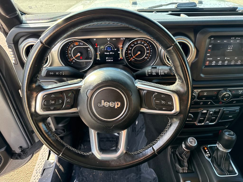 Used 2020 Jeep Wrangler Unlimited Sahara image 14
