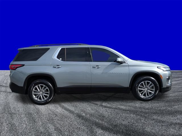 Used 2023 Chevrolet Traverse LT FWD image 3