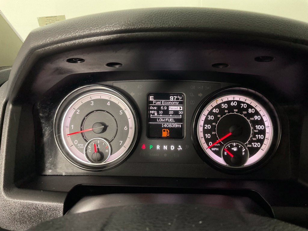 Used 2017 RAM 1500 Express AWD/4WD image 25
