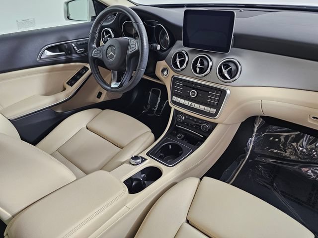 Used 2020 Mercedes-Benz GLA 250 4MATIC image 12