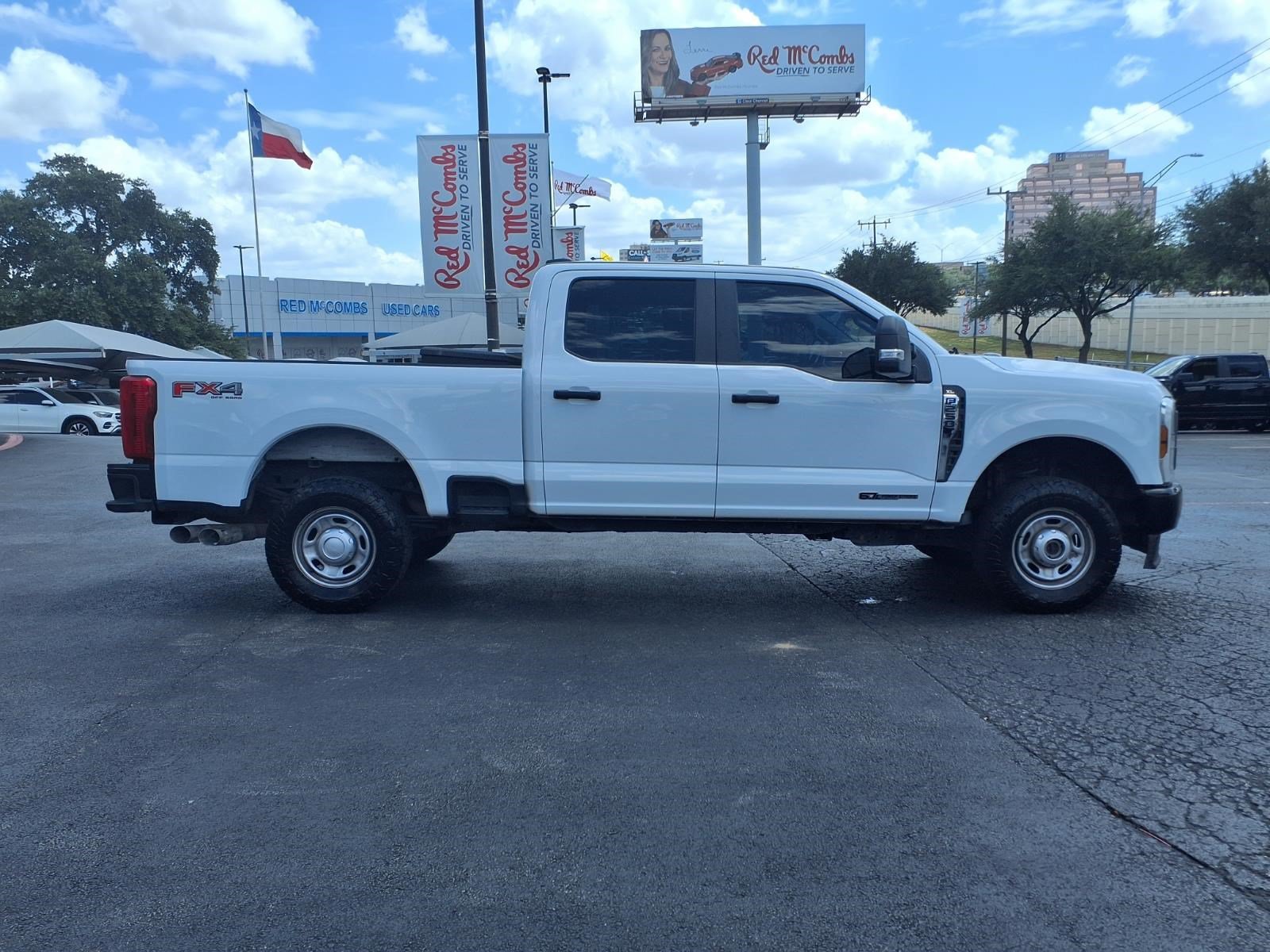 Certified 2024 Ford F250 XL w/ FX4 Off-Road Package AWD/4WD image 5