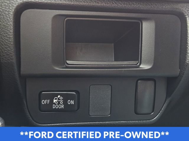 Used 2017 Toyota Tacoma SR5 image 19