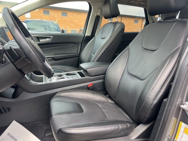Certified 2022 Ford Edge Titanium w/ Class II Trailer Tow Package AWD/4WD image 22