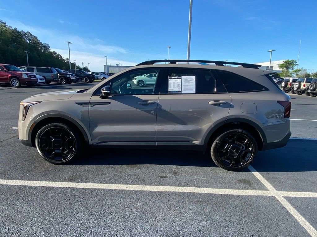 Used 2025 Kia Sorento SX Prestige image 2