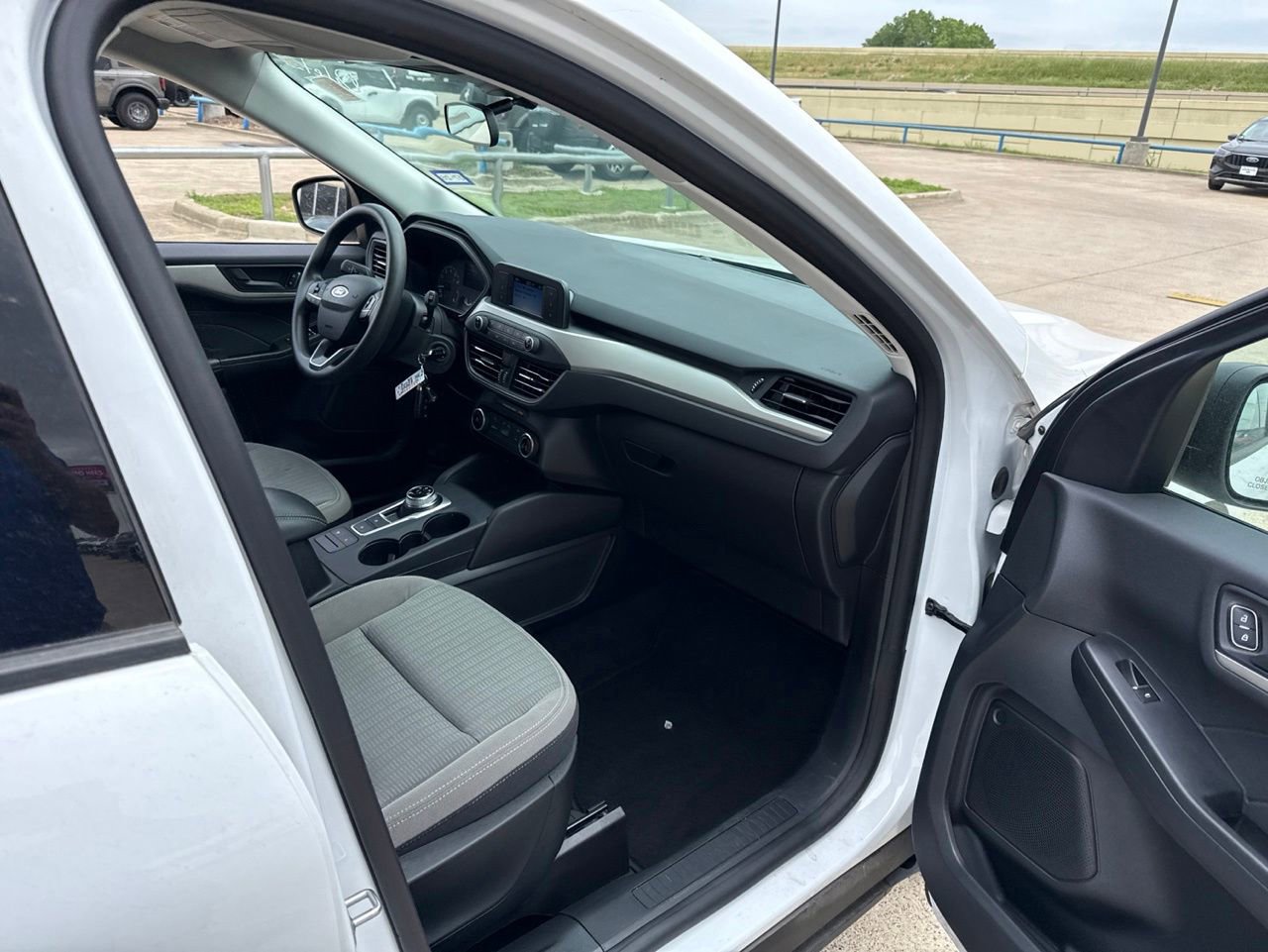 Certified 2022 Ford Escape S AWD/4WD image 15