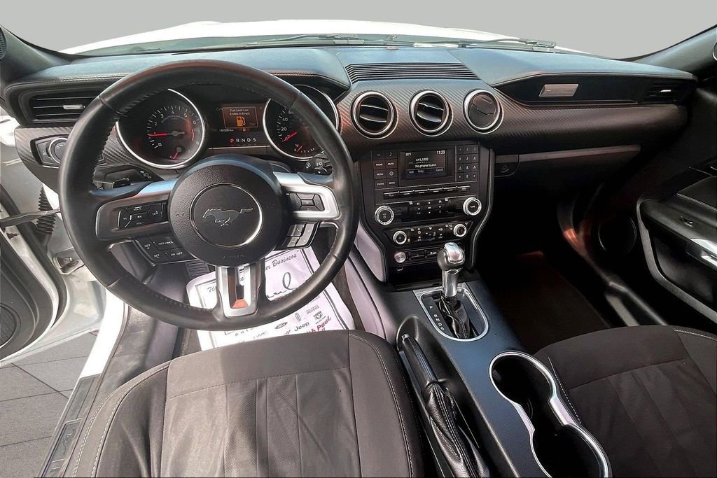 Certified 2018 Ford Mustang Coupe RWD image 15