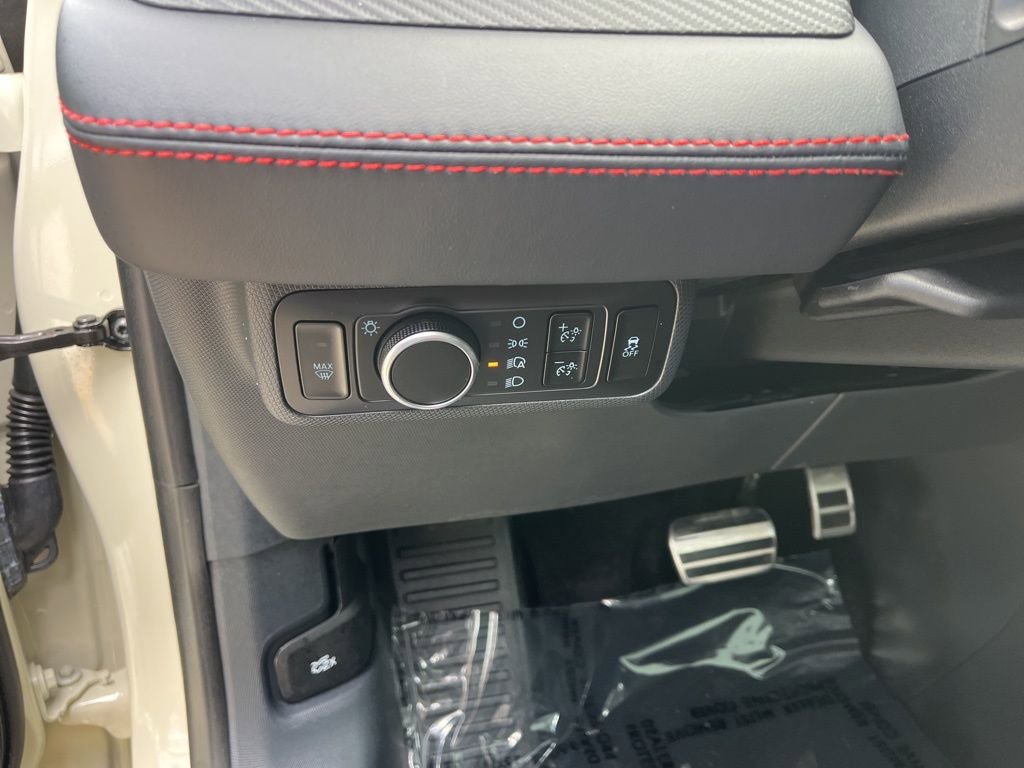Certified 2025 Ford Mustang Mach-E Premium w/ Sport Appearance Package AWD/4WD image 39