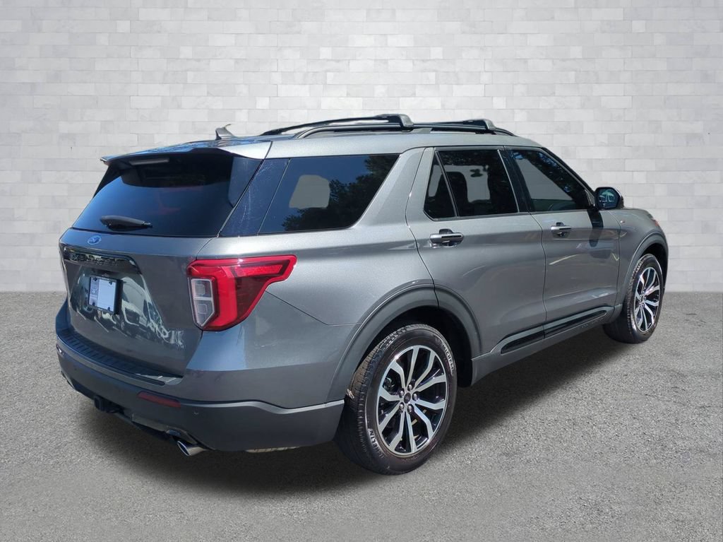 Certified 2023 Ford Explorer ST-Line w/ Class IV Trailer Tow Package RWD image 5