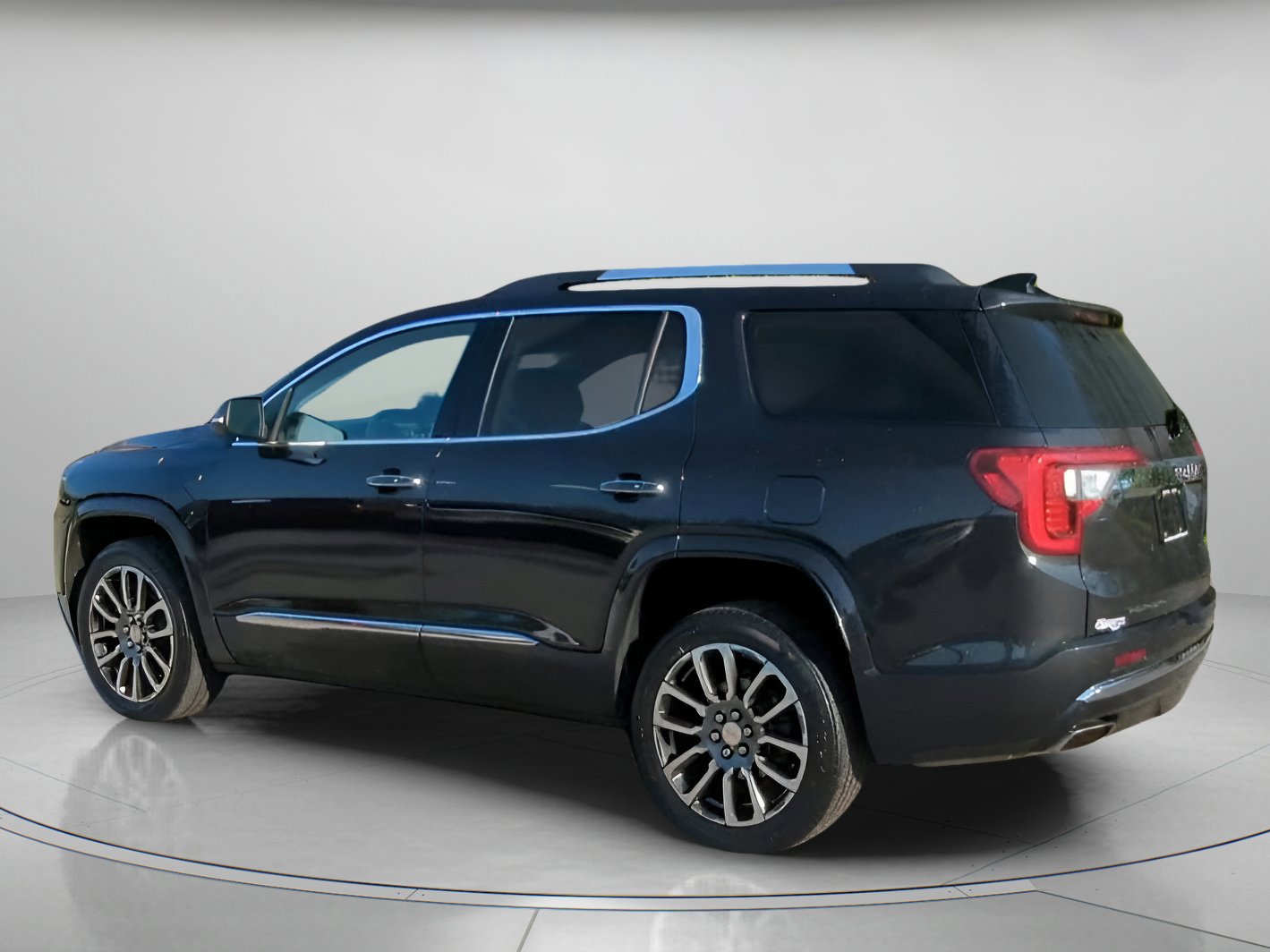 Used 2020 GMC Acadia Denali image 11