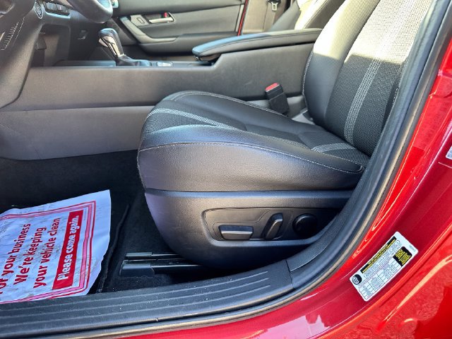Used 2025 MAZDA CX-50 AWD 2.5 S w/ Preferred Package image 12