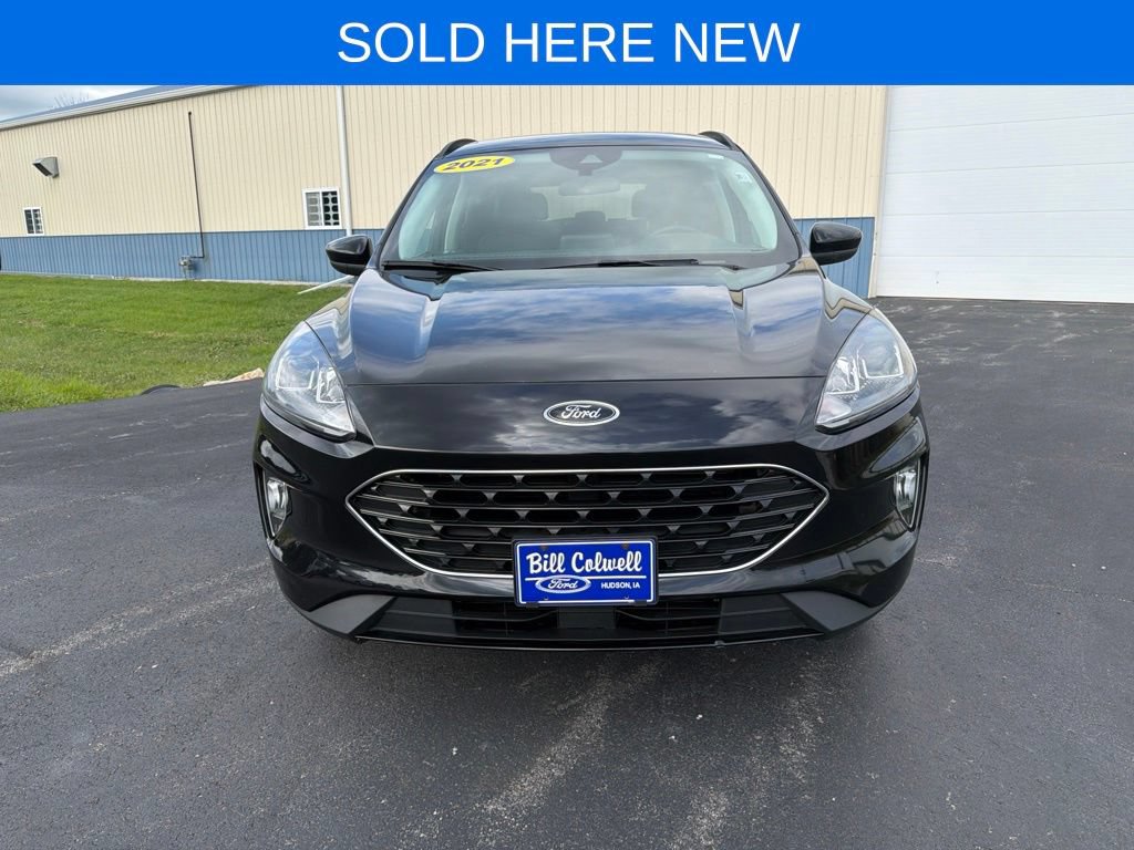 Certified 2021 Ford Escape SEL w/ SEL Stealth AWD Package image 9