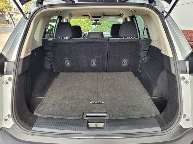 Used 2023 Nissan Rogue SV AWD/4WD image 33