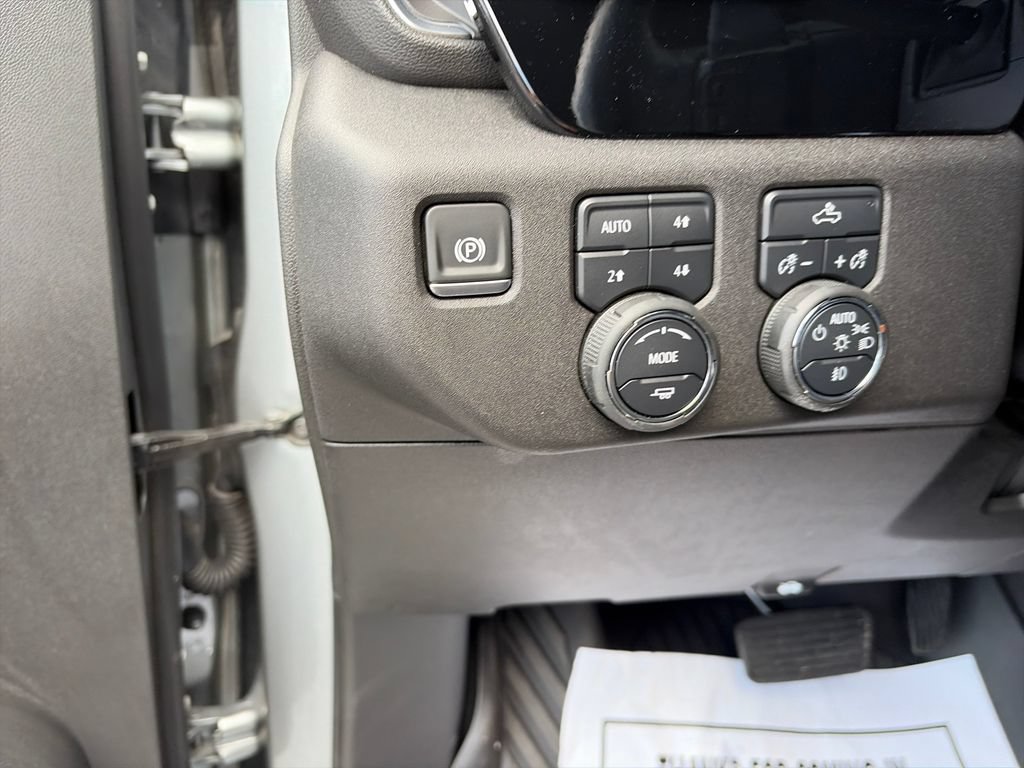 Used 2025 Chevrolet Silverado 1500 RST AWD/4WD image 21