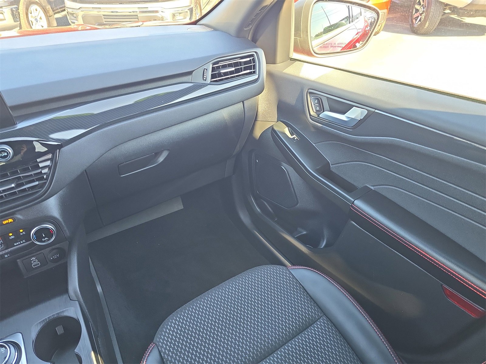 Certified 2024 Ford Escape ST-Line w/ Equipment Group 301A image 11