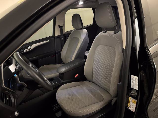 Certified 2020 Ford Escape SE FWD image 12