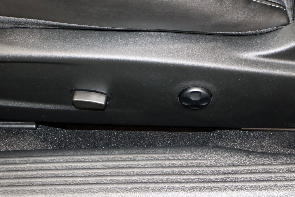 Used 2021 Dodge Challenger GT w/ Plus Package image 25