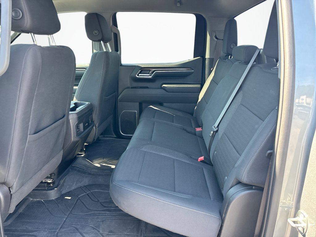 Used 2024 Chevrolet Silverado 1500 RST w/ Max Trailering Package AWD/4WD image 19