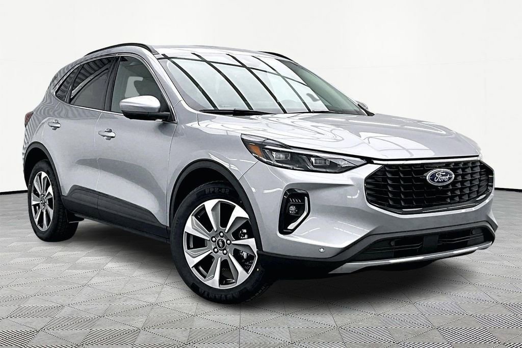 Certified 2023 Ford Escape Platinum image 5