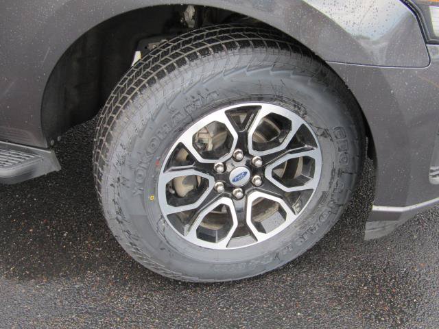 Certified 2024 Ford Expedition XLT AWD/4WD image 31