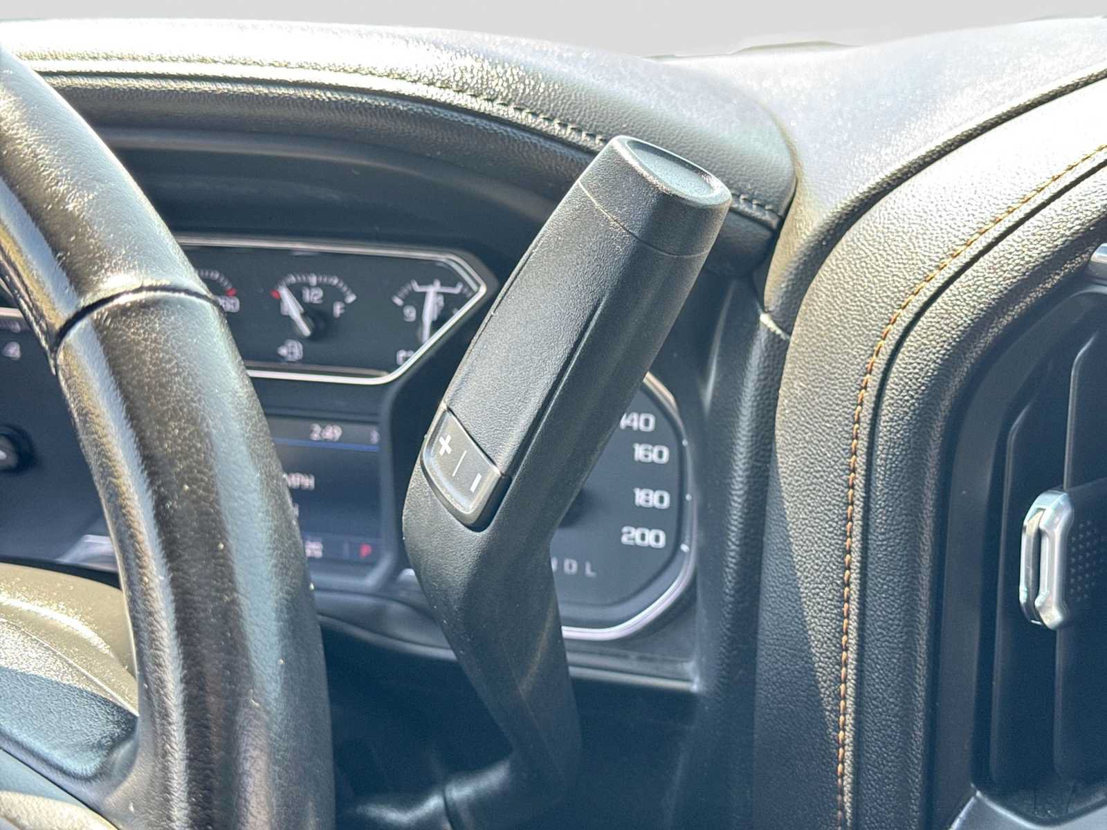 Used 2020 GMC Sierra 1500 AT4 w/ AT4 Premium Package AWD/4WD image 32