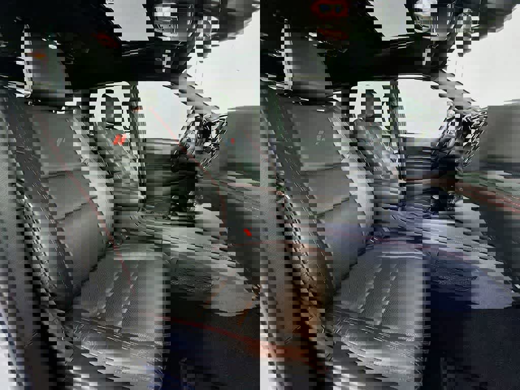 Used 2025 Dodge Durango R/T image 18